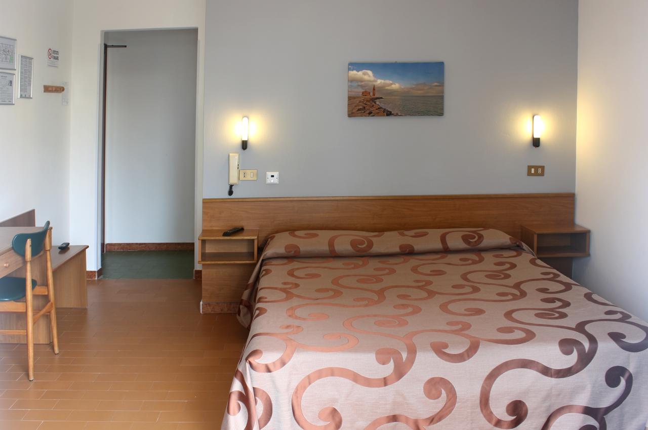 Hotel Helga Caorle Extérieur photo