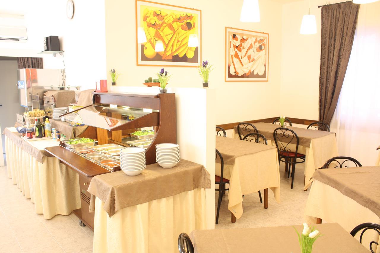 Hotel Helga Caorle Extérieur photo