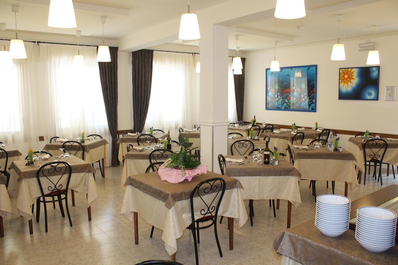 Hotel Helga Caorle Extérieur photo