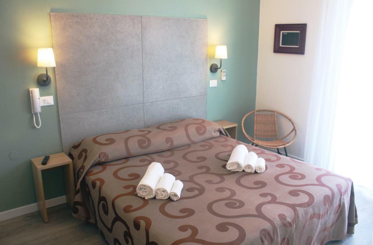 Hotel Helga Caorle Extérieur photo